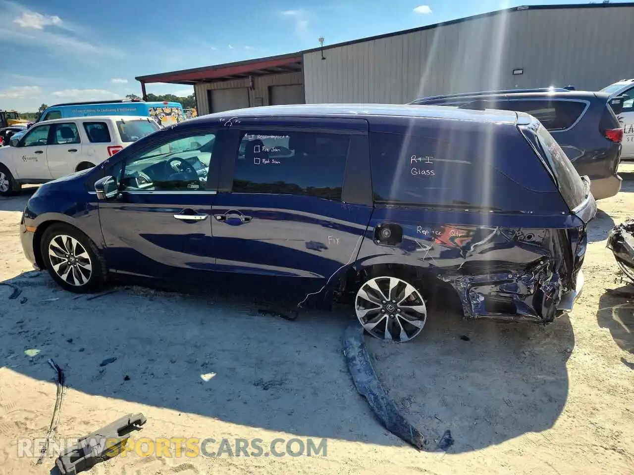 2 fotografías del automóvil dañado 5FNRL6H61RB010917 HONDA ODYSSEY 2024