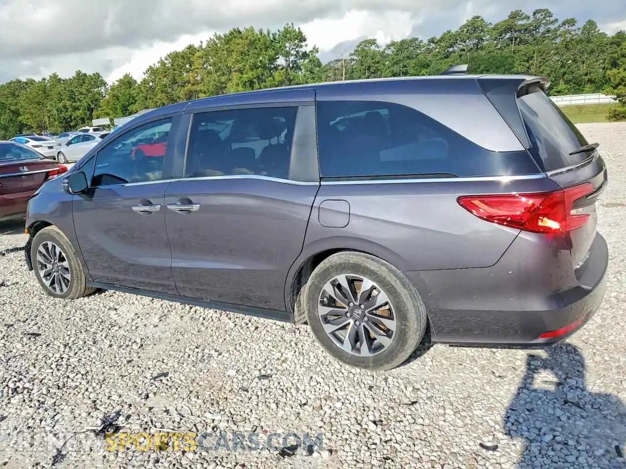 2 Photograph of a damaged car 5FNRL6H62RB002809 HONDA ODYSSEY 2024
