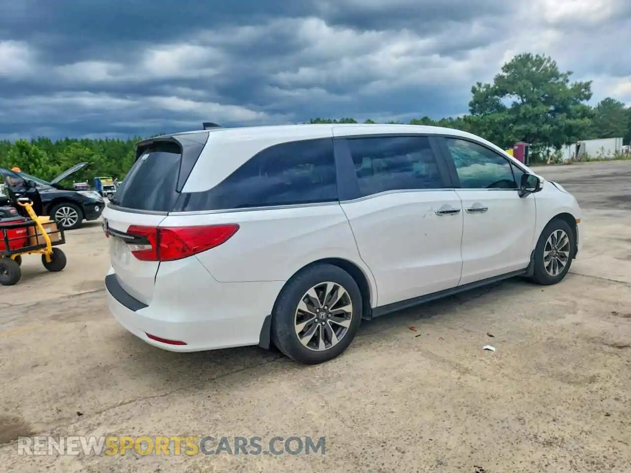 3 Фотография поврежденного автомобиля 5FNRL6H62RB010893 HONDA ODYSSEY 2024