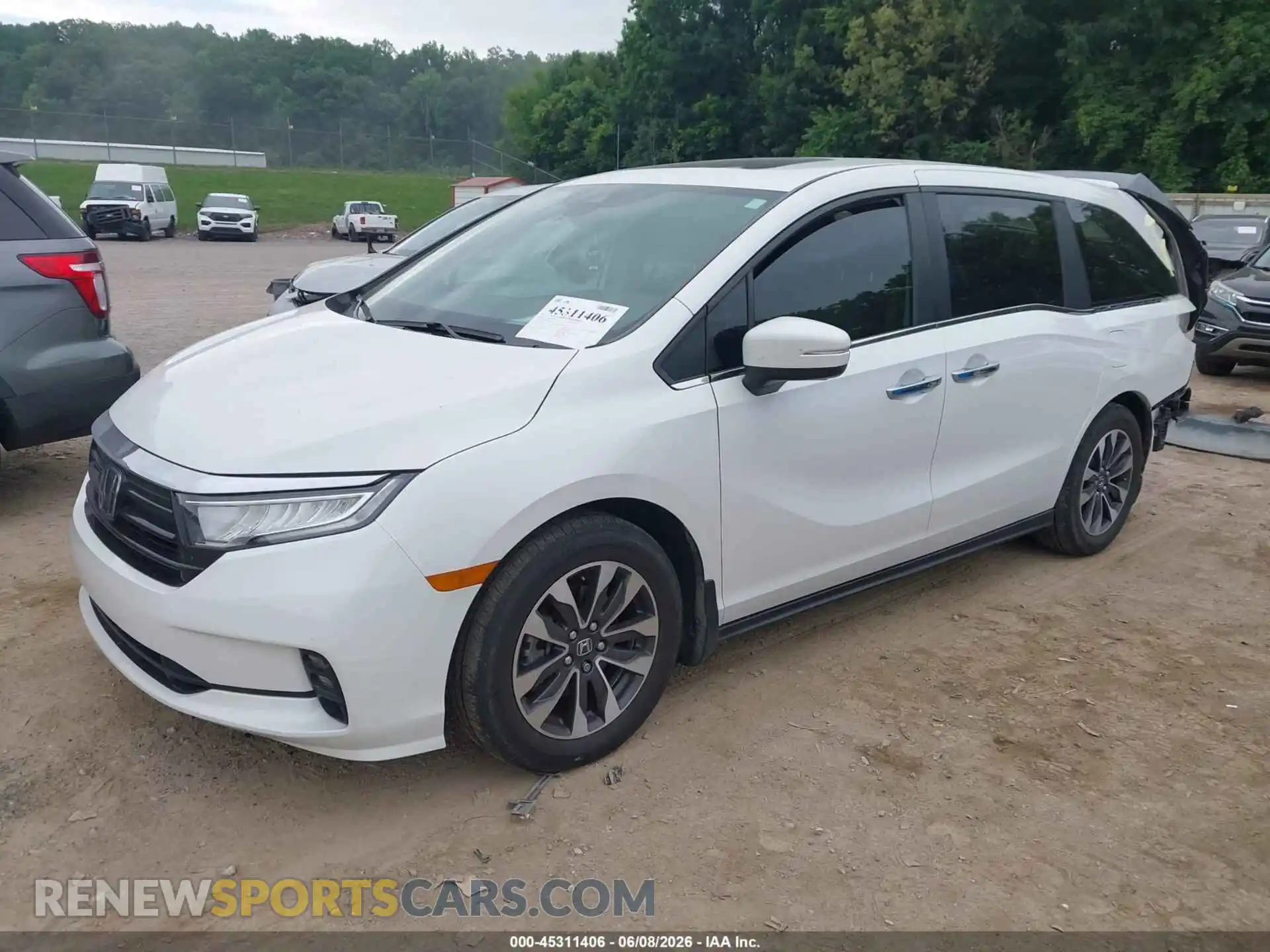 2 fotografías del automóvil dañado 5FNRL6H62RB013308 HONDA ODYSSEY 2024