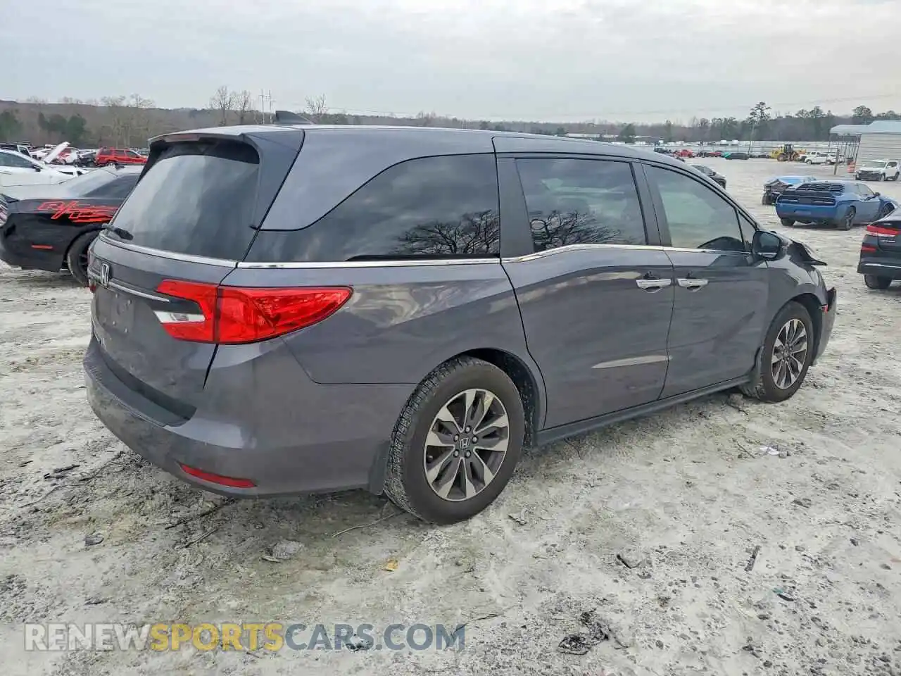 3 Photograph of a damaged car 5FNRL6H63RB006996 HONDA ODYSSEY 2024