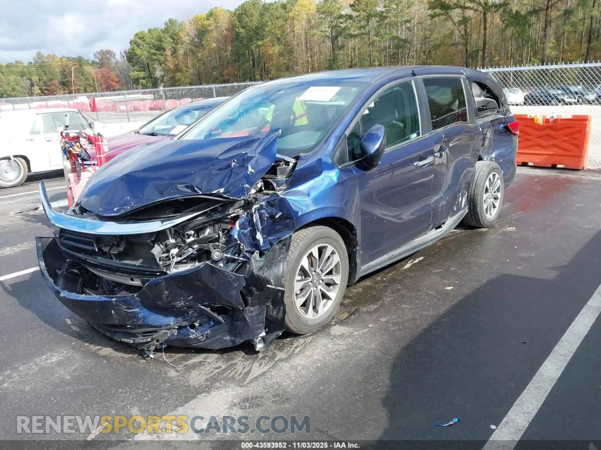 2 Photograph of a damaged car 5FNRL6H63RB018582 HONDA ODYSSEY 2024
