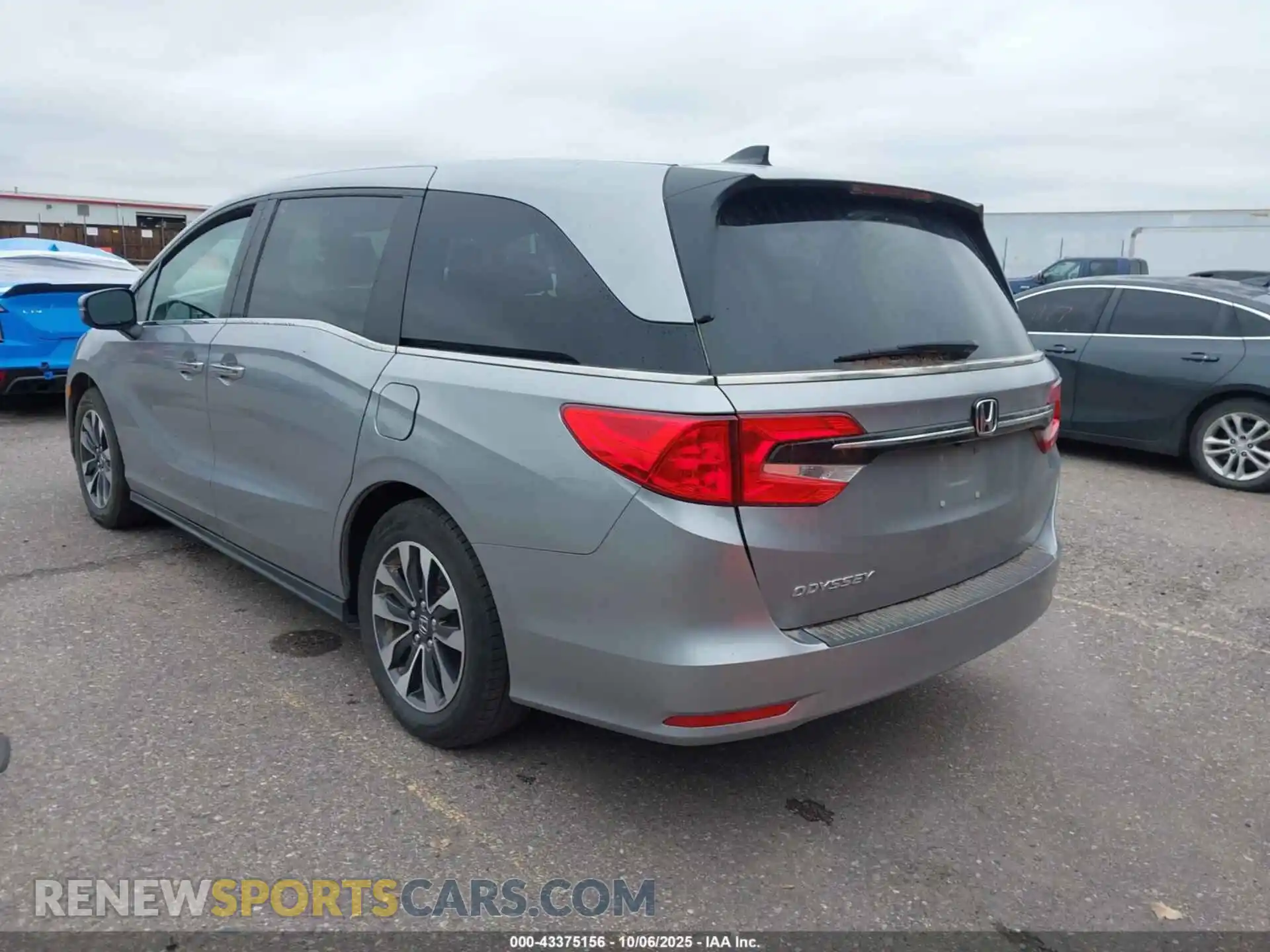 3 fotografías del automóvil dañado 5FNRL6H67RB052654 HONDA ODYSSEY 2024