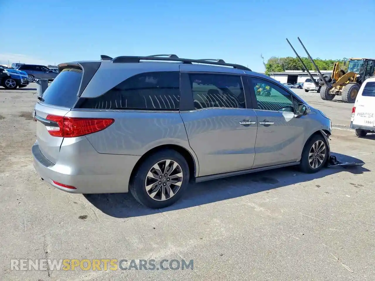 3 Photograph of a damaged car 5FNRL6H69RB058259 HONDA ODYSSEY 2024