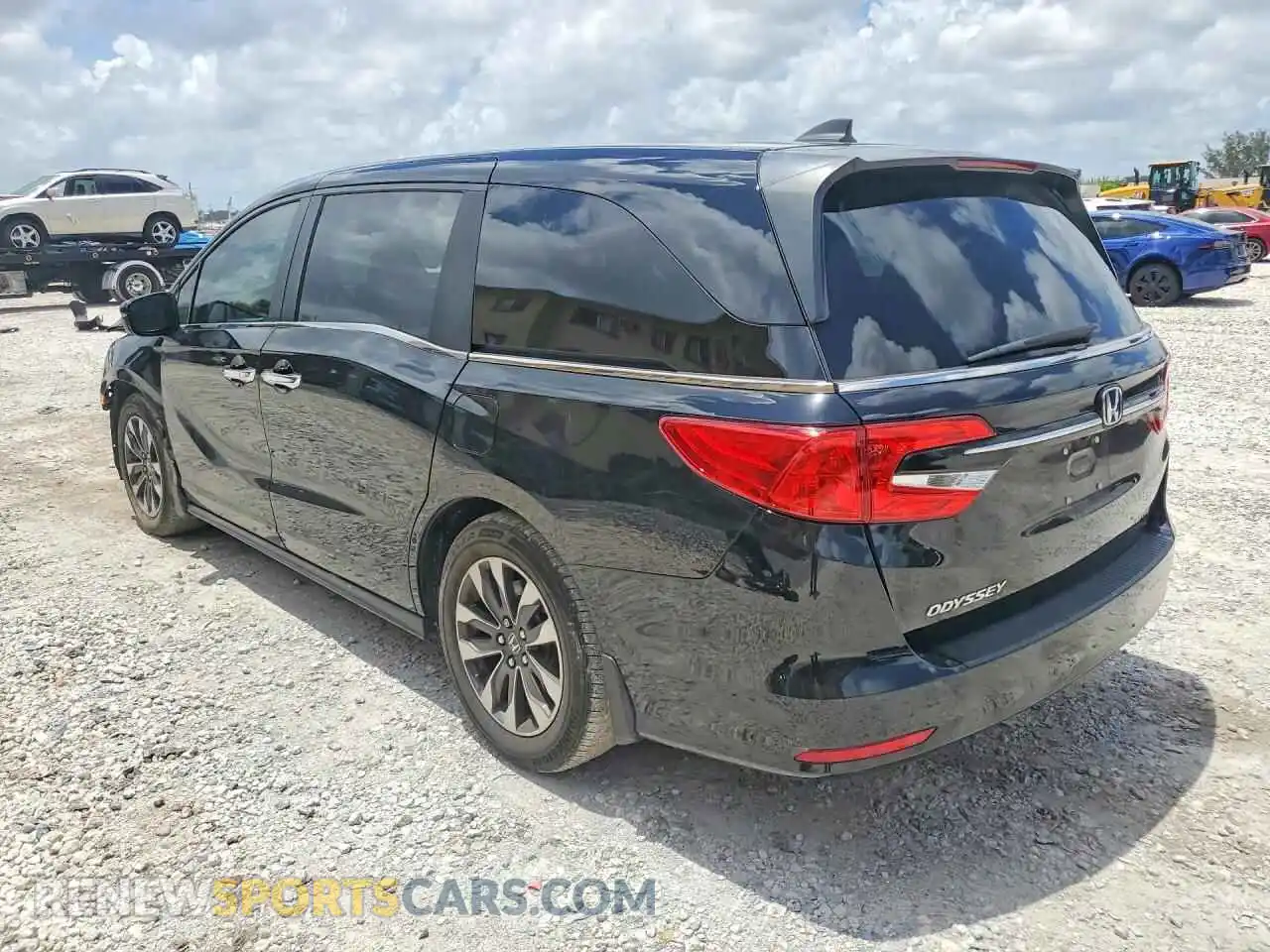 2 Photograph of a damaged car 5FNRL6H6XRB052101 HONDA ODYSSEY 2024