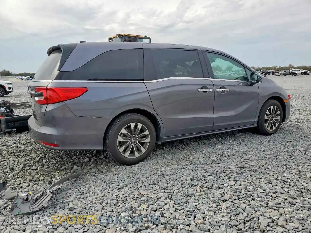 3 Photograph of a damaged car 5FNRL6H6XRB074938 HONDA ODYSSEY 2024