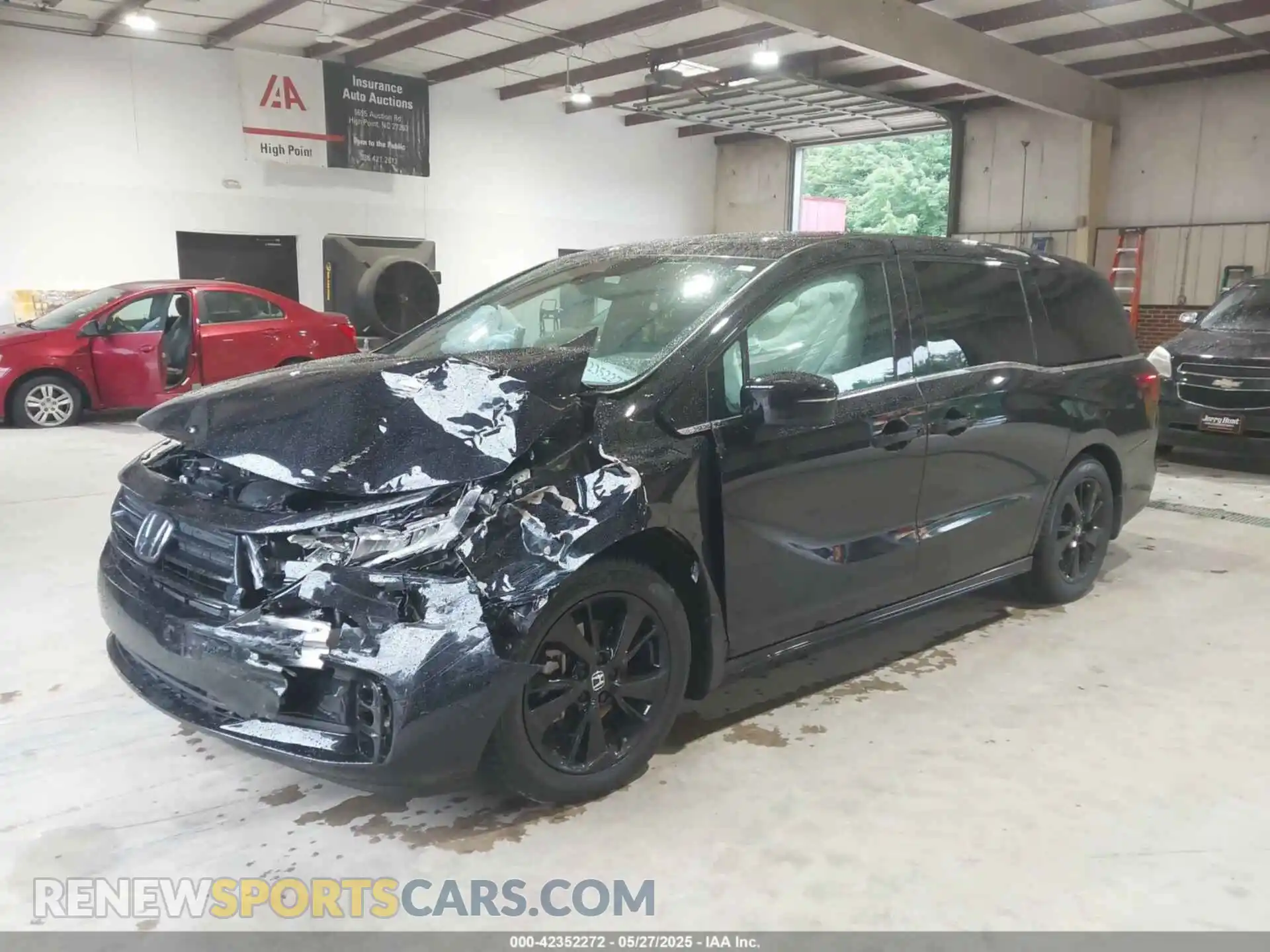 2 Photograph of a damaged car 5FNRL6H71RB057776 HONDA ODYSSEY 2024
