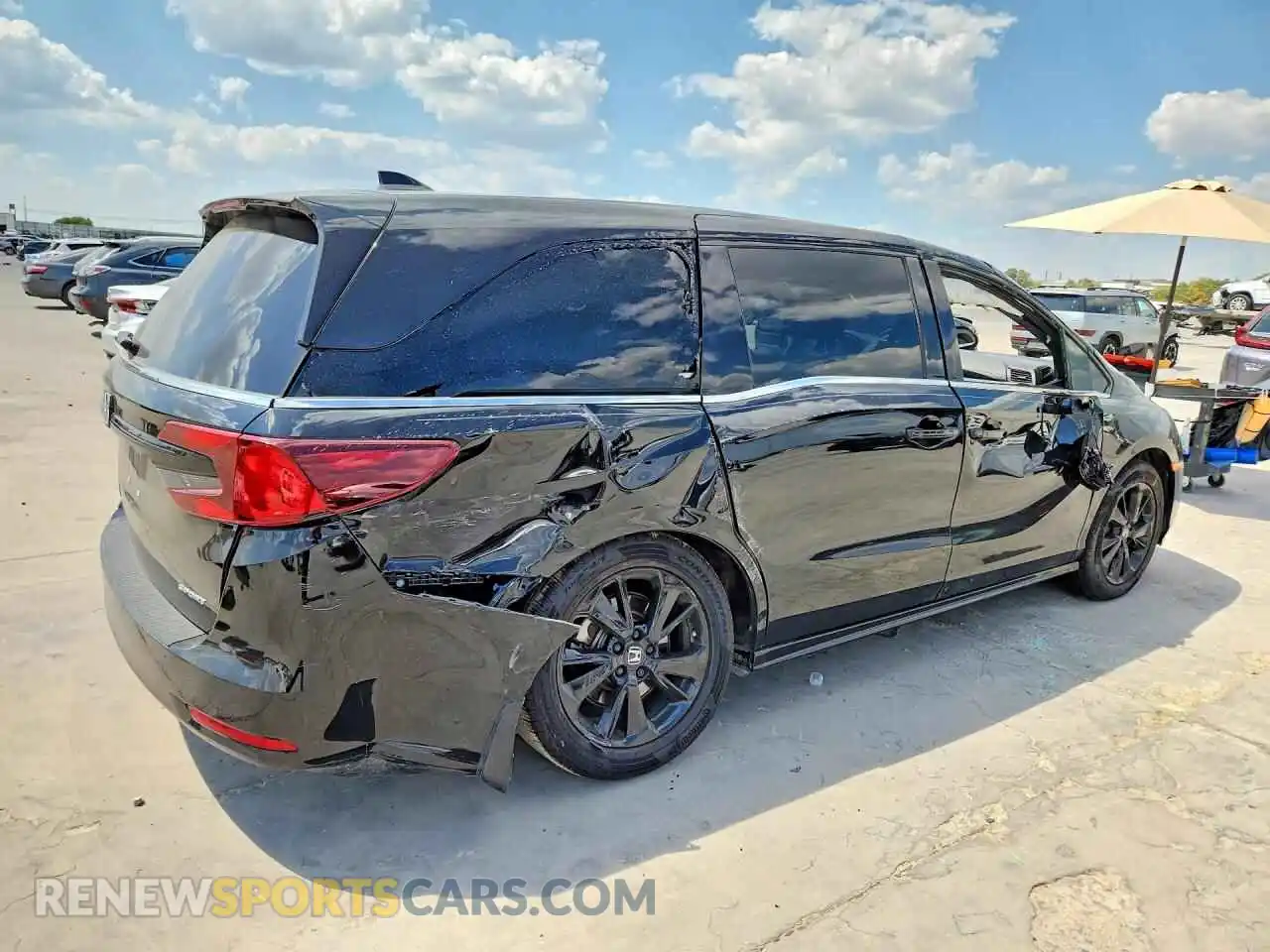 3 Photograph of a damaged car 5FNRL6H72RB070973 HONDA ODYSSEY 2024
