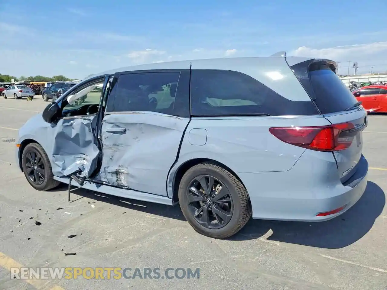 2 Photograph of a damaged car 5FNRL6H74RB053379 HONDA ODYSSEY 2024