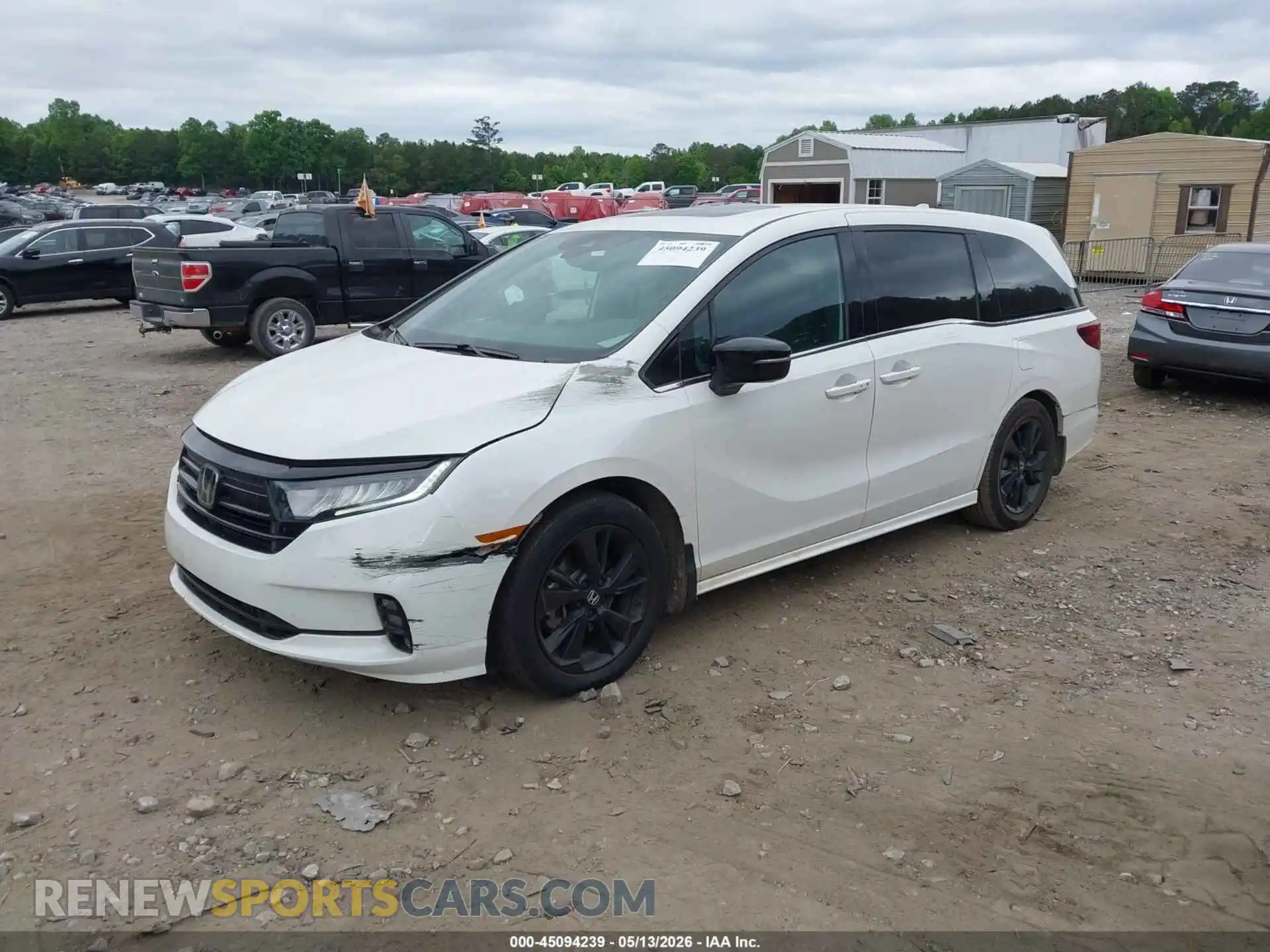 2 Photograph of a damaged car 5FNRL6H74RB068562 HONDA ODYSSEY 2024