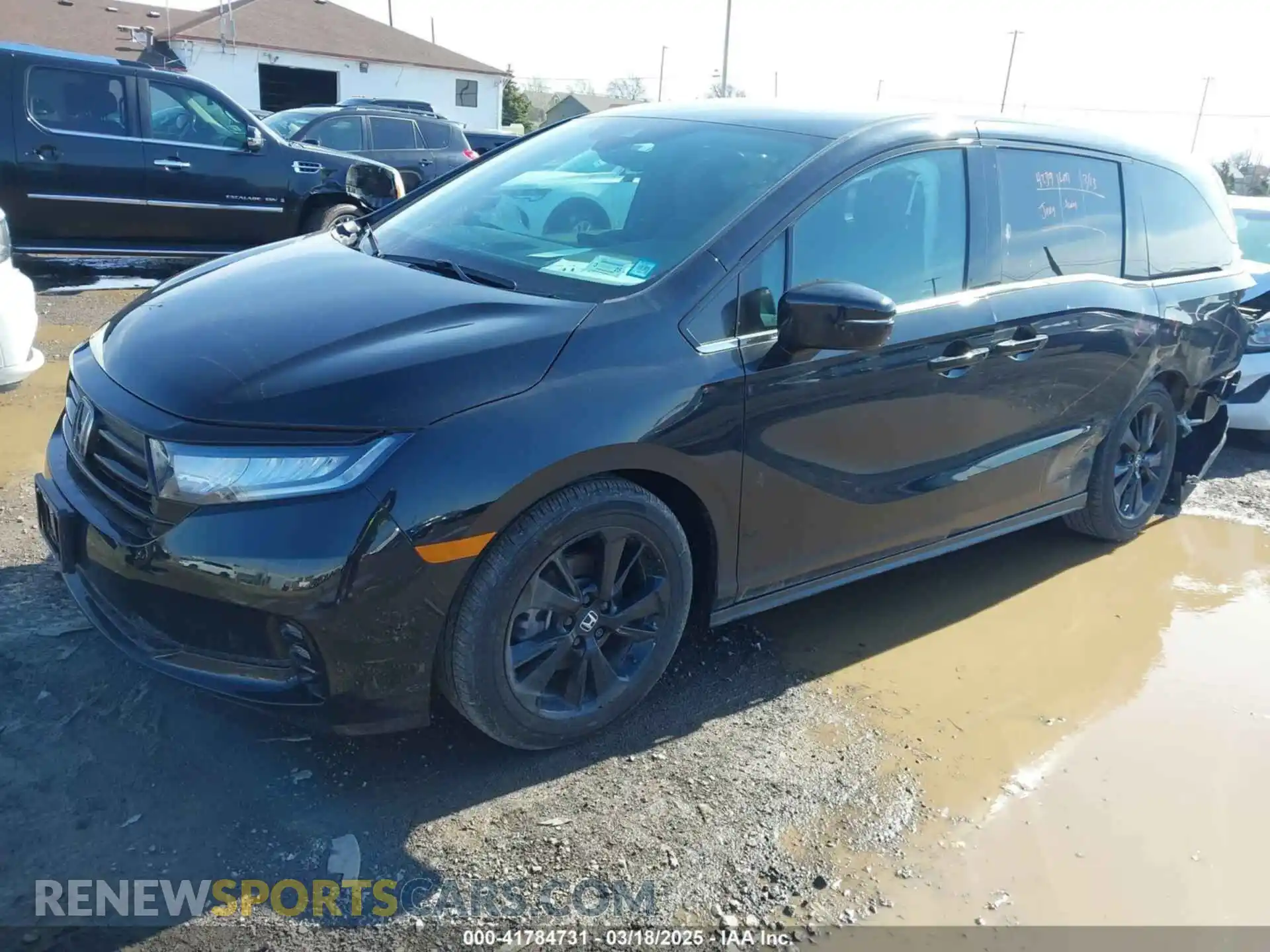 2 Фотография поврежденного автомобиля 5FNRL6H75RB070899 HONDA ODYSSEY 2024