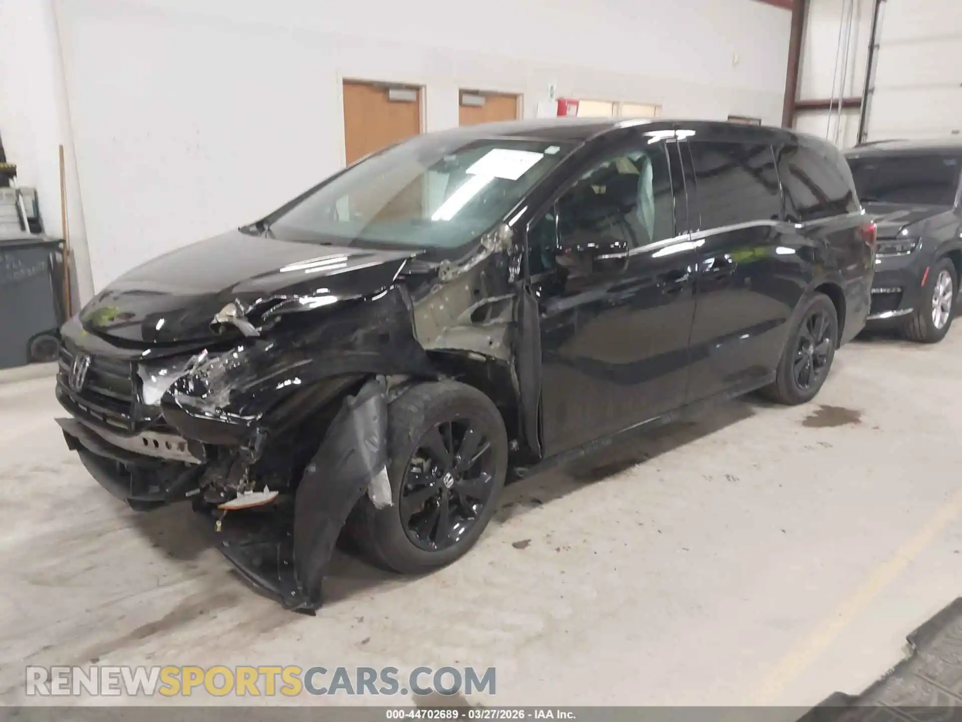2 Photograph of a damaged car 5FNRL6H76RB072239 HONDA ODYSSEY 2024