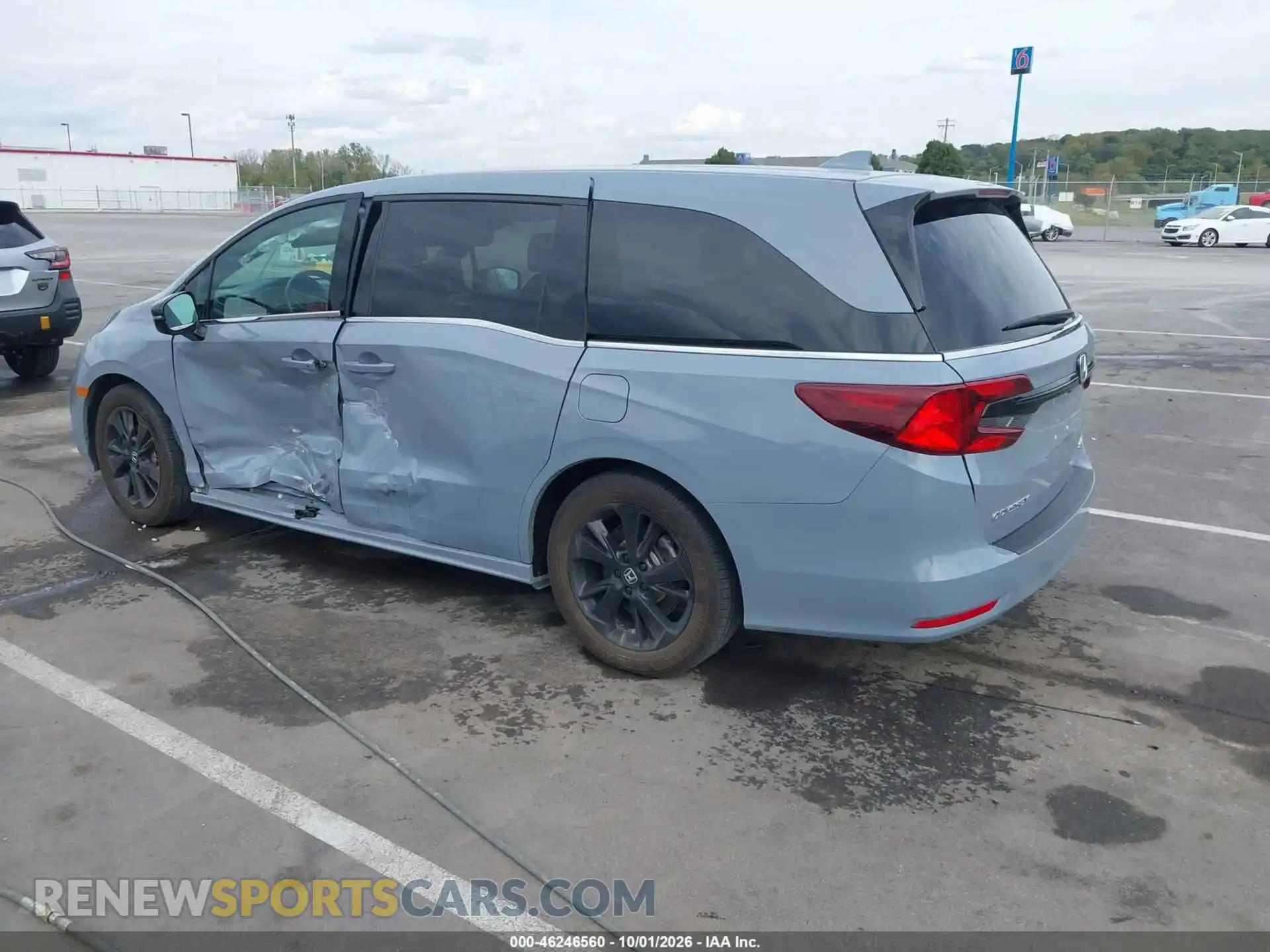 3 Photograph of a damaged car 5FNRL6H77RB043073 HONDA ODYSSEY 2024