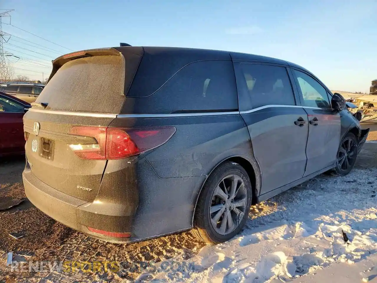 3 Photograph of a damaged car 5FNRL6H77RB060634 HONDA ODYSSEY 2024