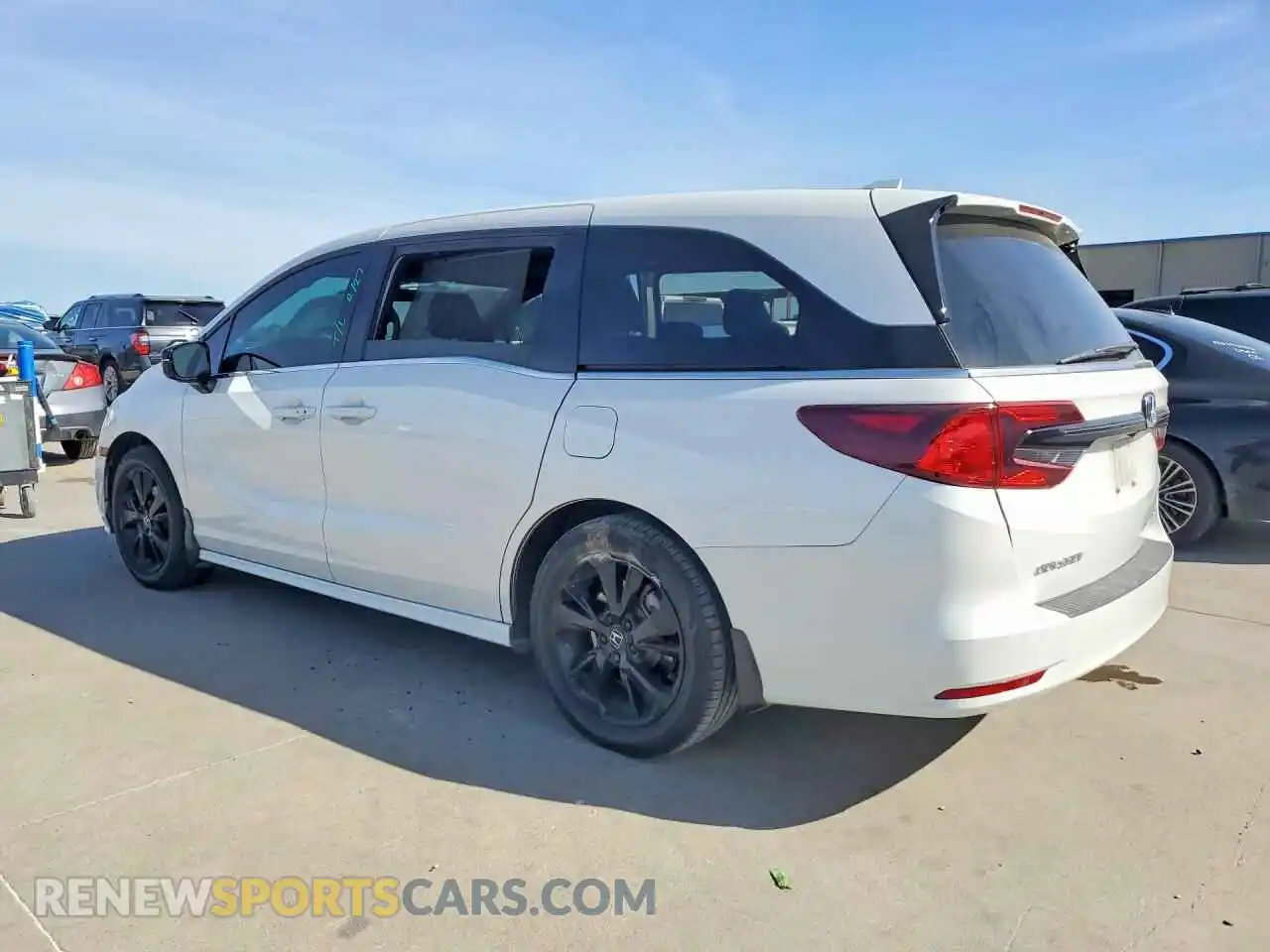 2 Photograph of a damaged car 5FNRL6H78RB032714 HONDA ODYSSEY 2024