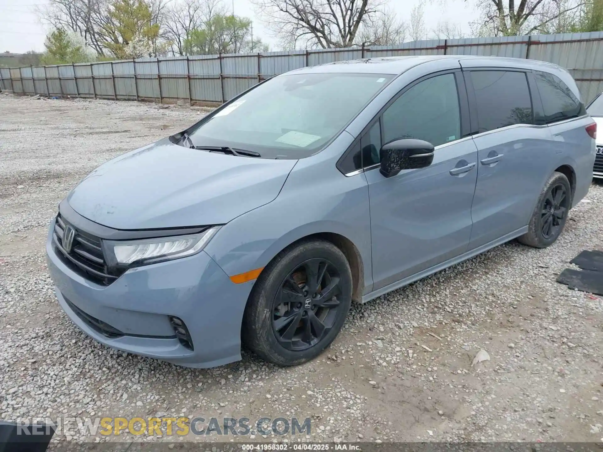 2 Photograph of a damaged car 5FNRL6H78RB048170 HONDA ODYSSEY 2024