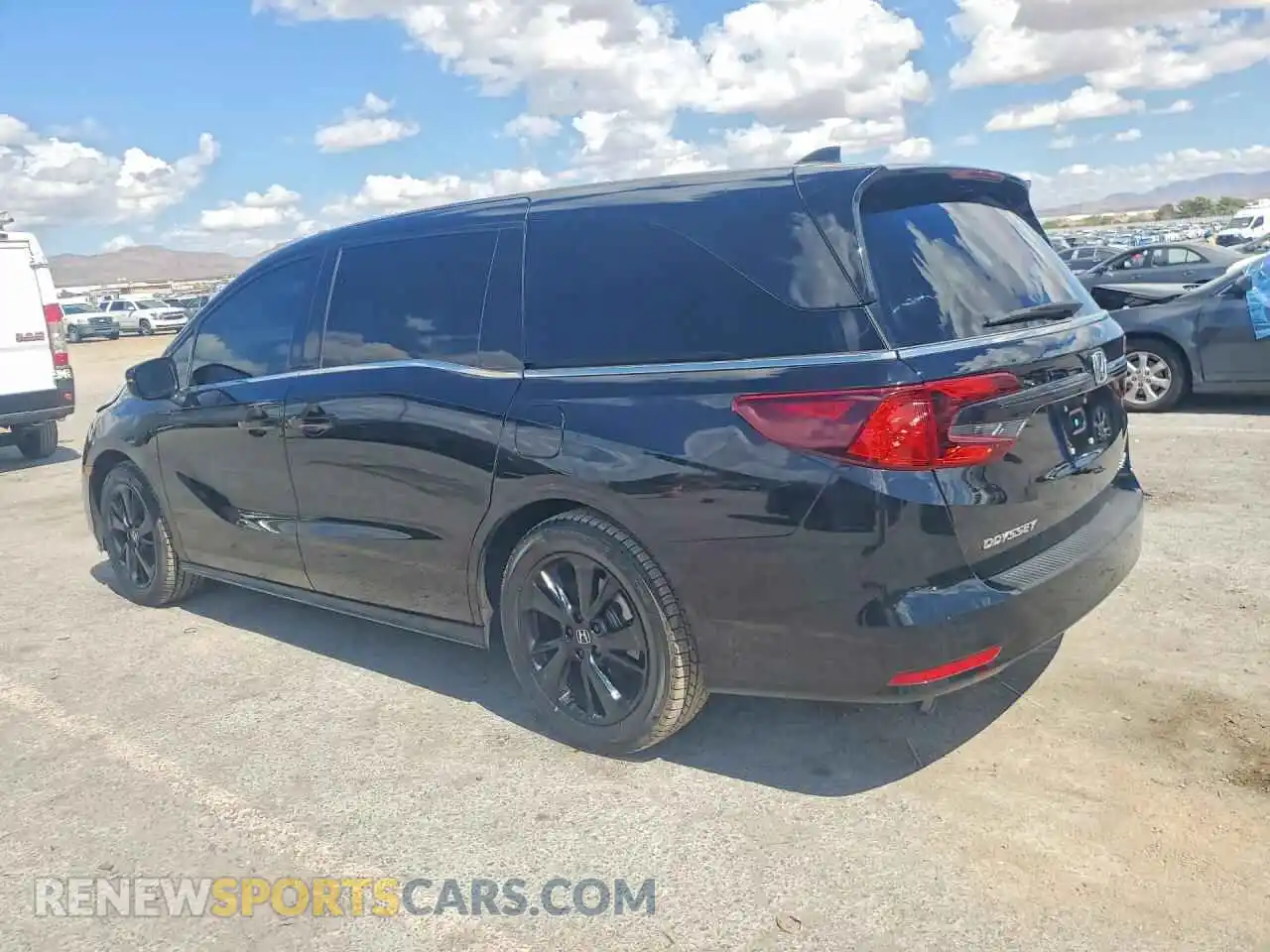 2 Photograph of a damaged car 5FNRL6H78RB070945 HONDA ODYSSEY 2024