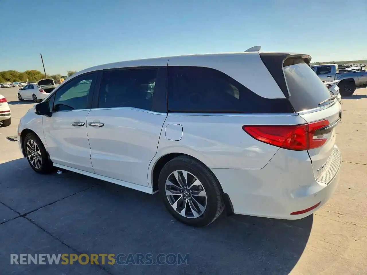 2 fotografías del automóvil dañado 5FNRL6H80RB035129 HONDA ODYSSEY 2024