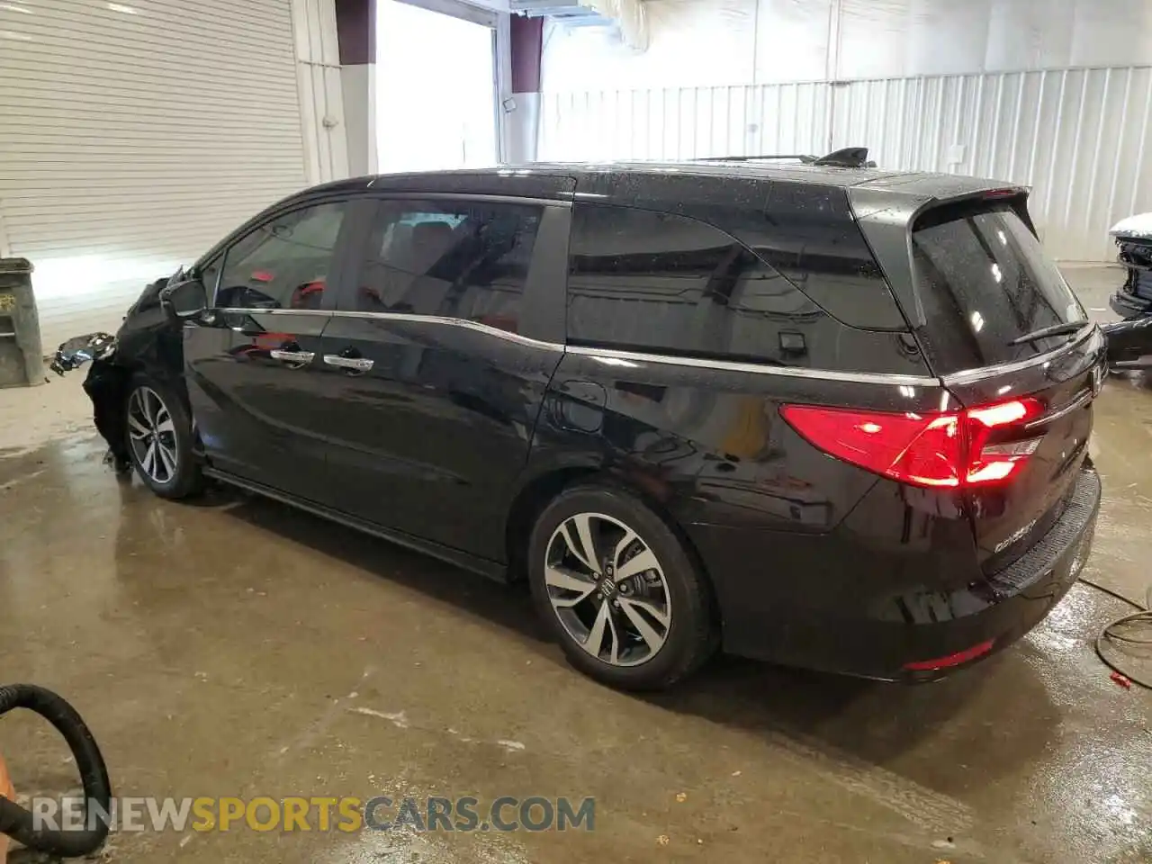 2 Photograph of a damaged car 5FNRL6H80RB071984 HONDA ODYSSEY 2024