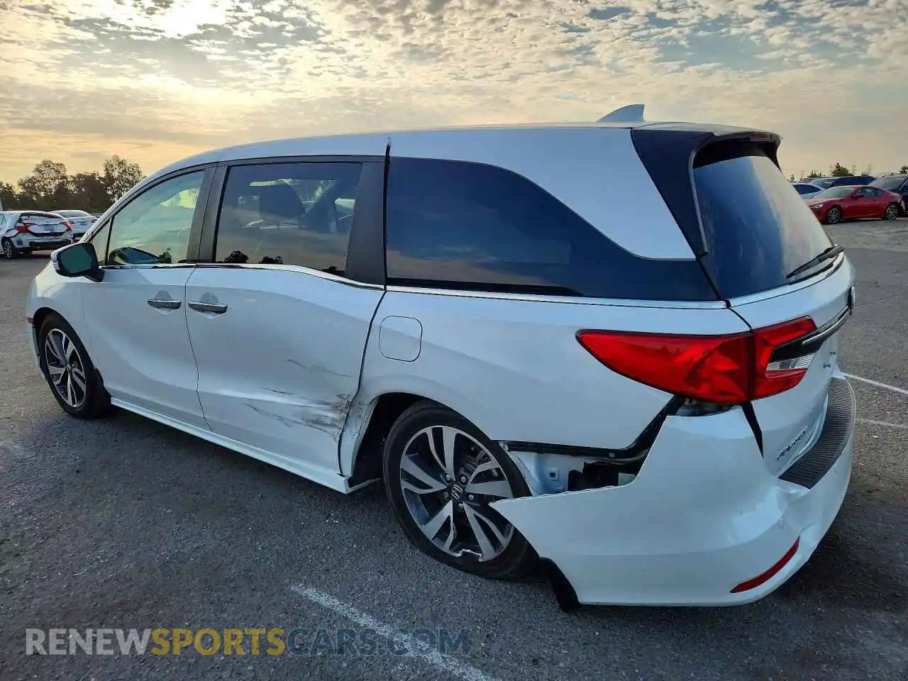 2 Photograph of a damaged car 5FNRL6H81RB019571 HONDA ODYSSEY 2024