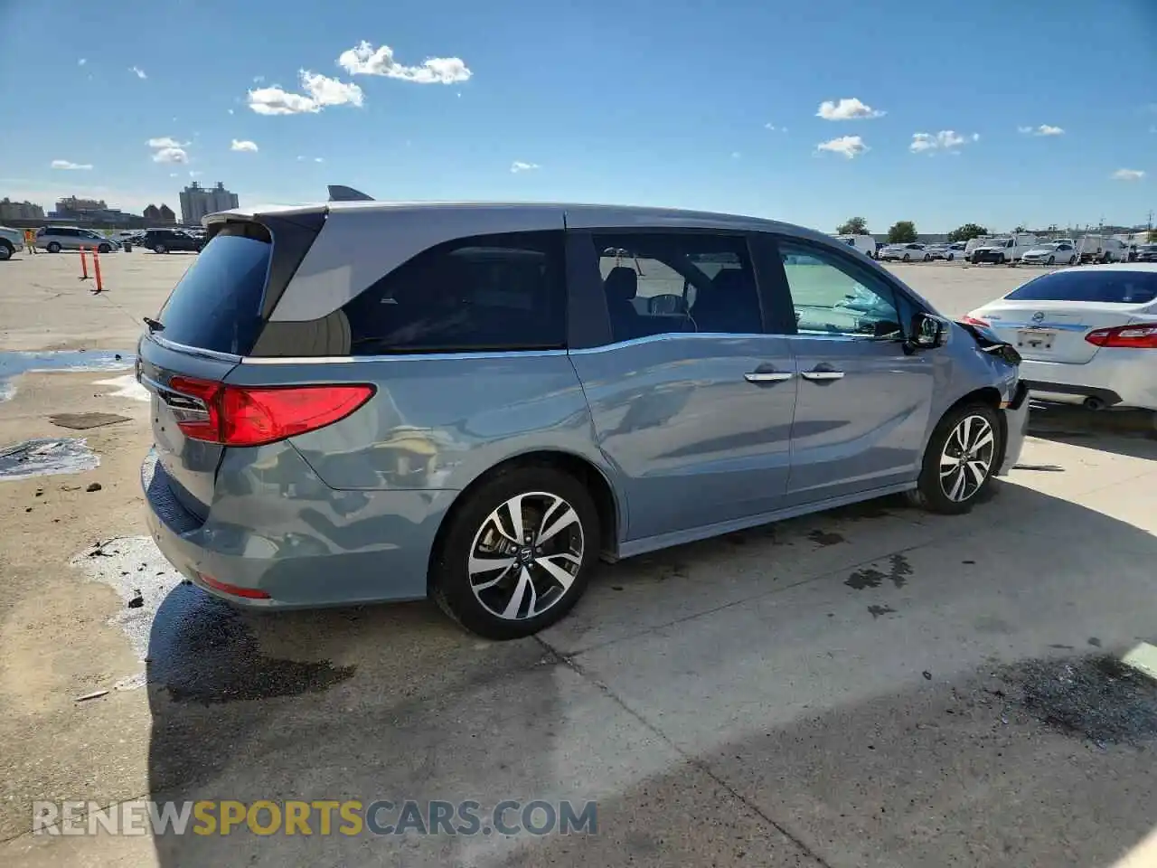 3 Photograph of a damaged car 5FNRL6H81RB035348 HONDA ODYSSEY 2024