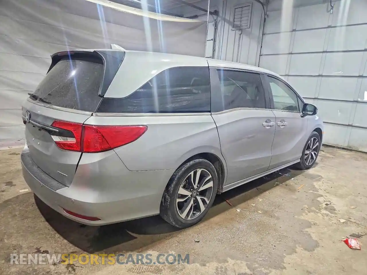 3 Photograph of a damaged car 5FNRL6H81RB043787 HONDA ODYSSEY 2024