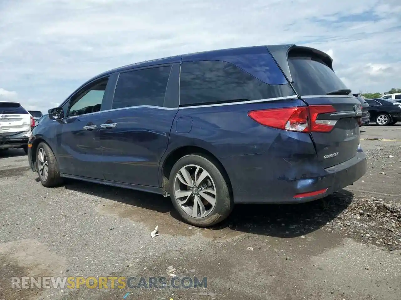 2 Photograph of a damaged car 5FNRL6H82RB026707 HONDA ODYSSEY 2024