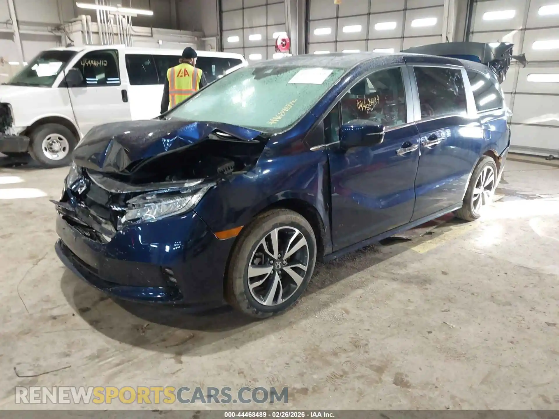 2 Photograph of a damaged car 5FNRL6H82RB066026 HONDA ODYSSEY 2024
