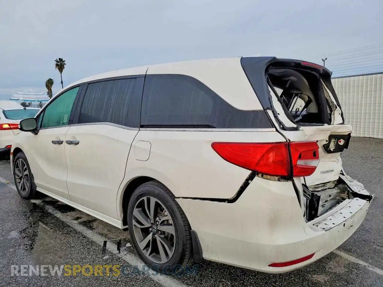 2 Photograph of a damaged car 5FNRL6H82RB076118 HONDA ODYSSEY 2024