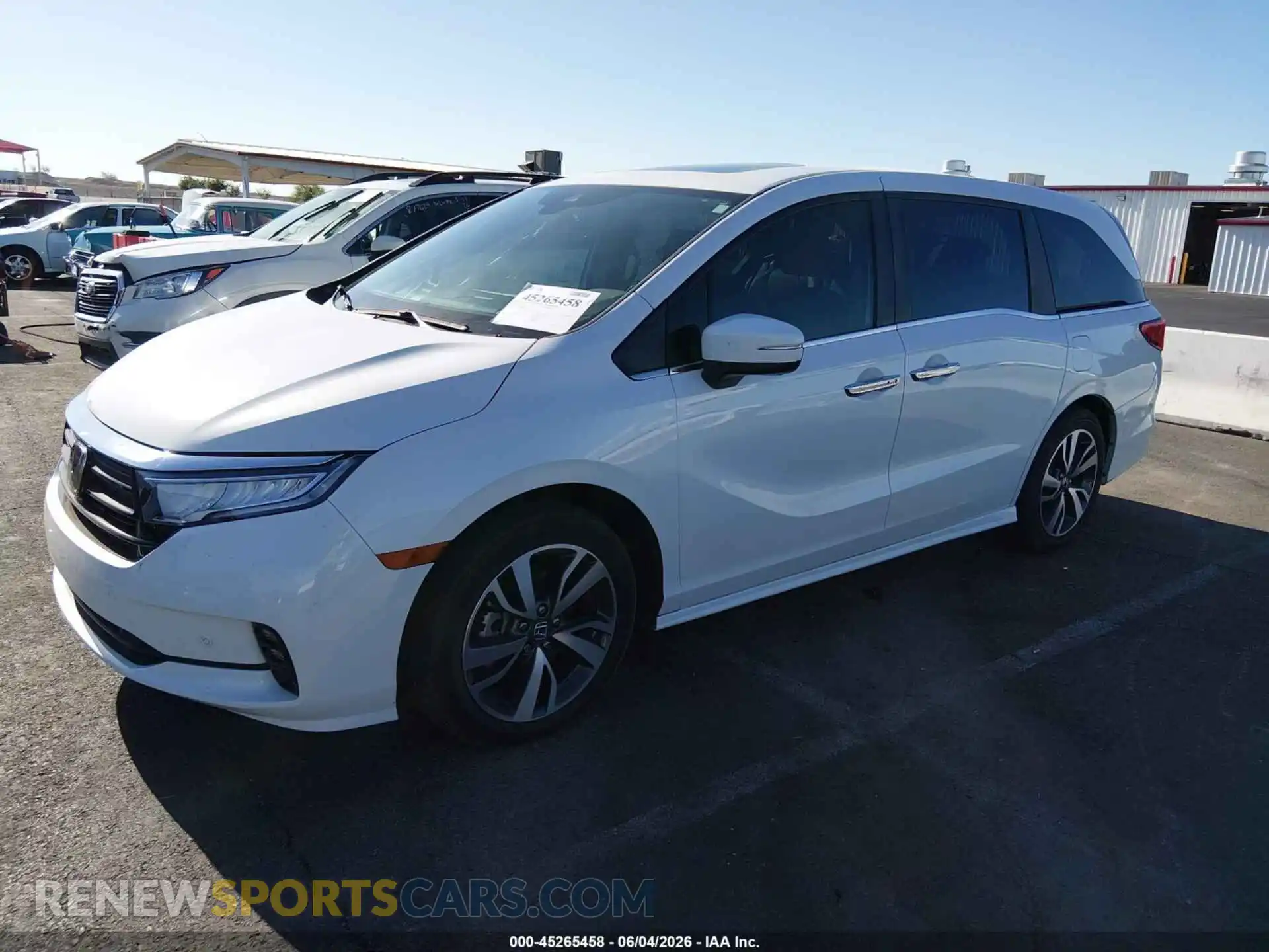 2 Photograph of a damaged car 5FNRL6H84RB021105 HONDA ODYSSEY 2024