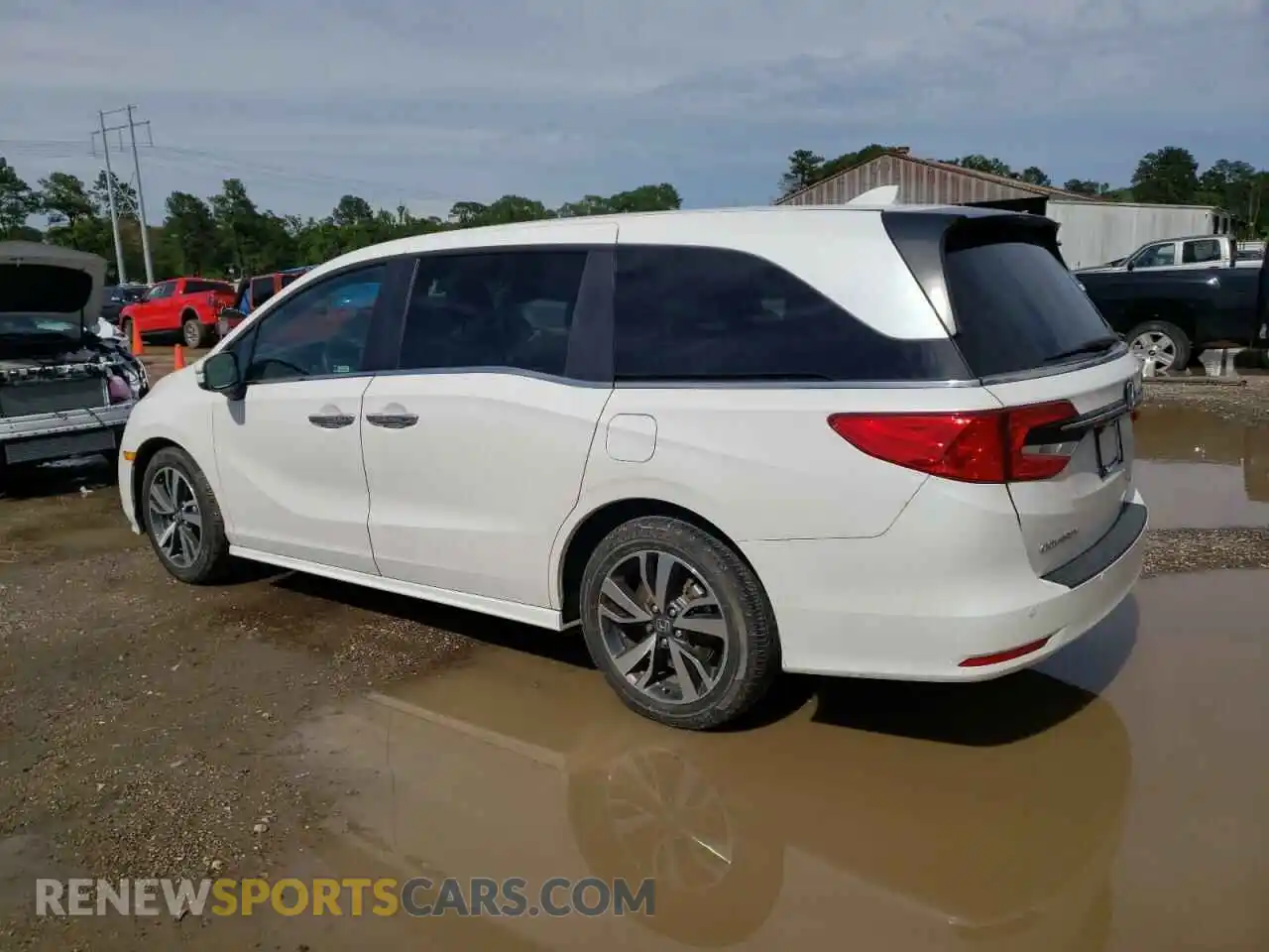 2 Photograph of a damaged car 5FNRL6H84RB024909 HONDA ODYSSEY 2024