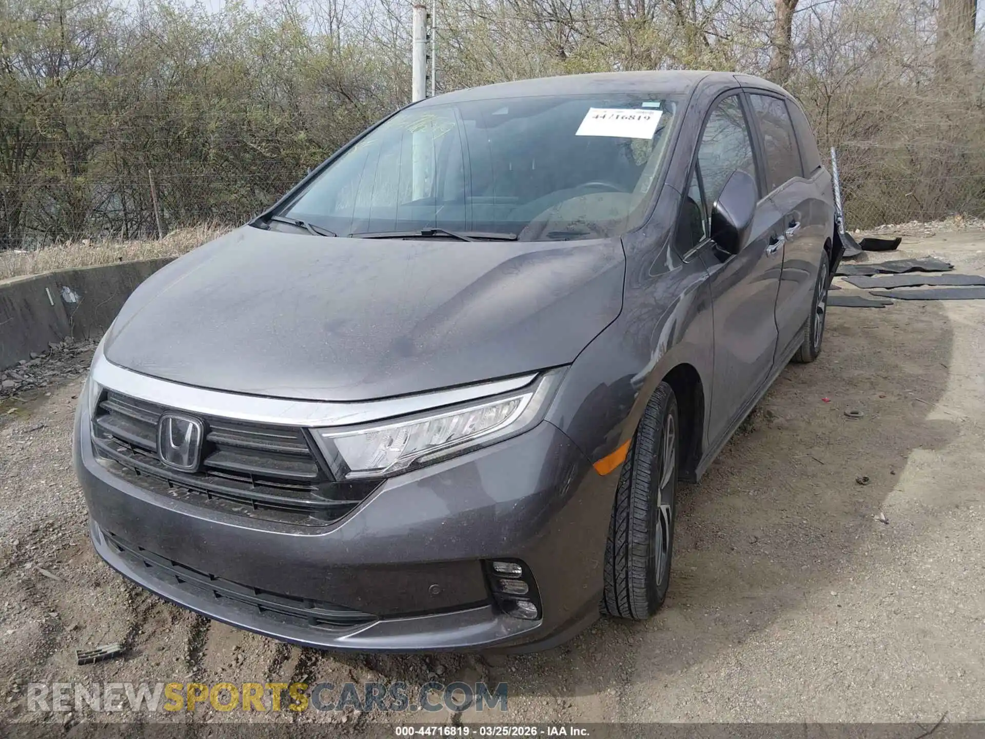 2 Photograph of a damaged car 5FNRL6H84RB028992 HONDA ODYSSEY 2024