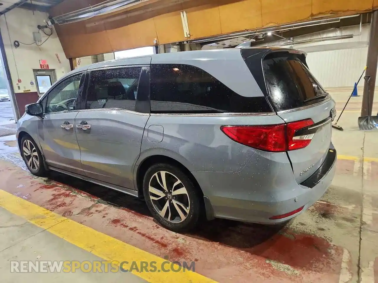 2 Фотография поврежденного автомобиля 5FNRL6H84RB041922 HONDA ODYSSEY 2024