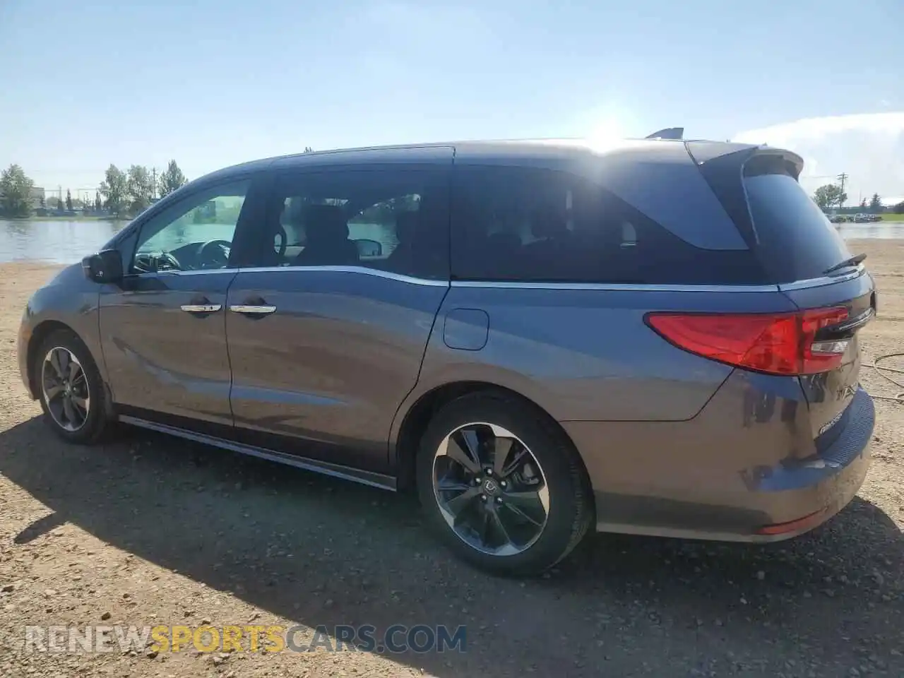 2 Photograph of a damaged car 5FNRL6H84RB503296 HONDA ODYSSEY 2024