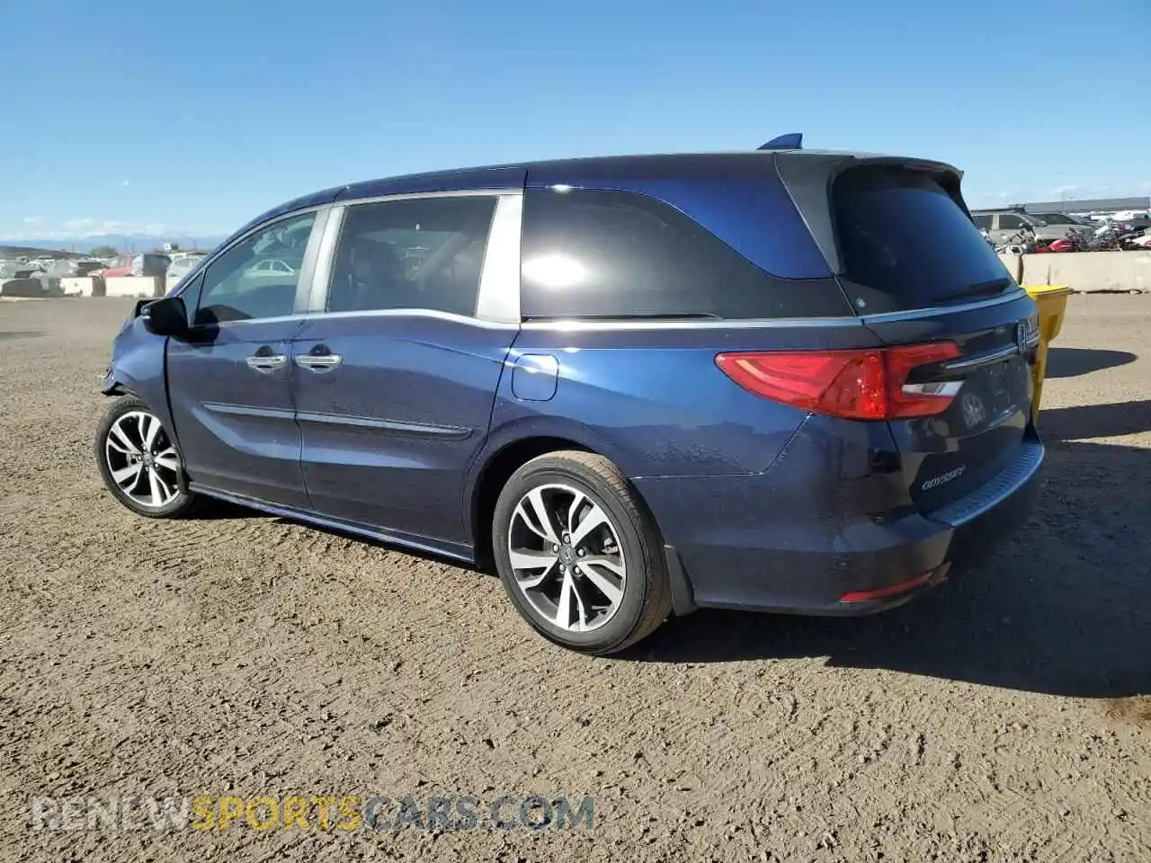 2 fotografías del automóvil dañado 5FNRL6H85RB051391 HONDA ODYSSEY 2024