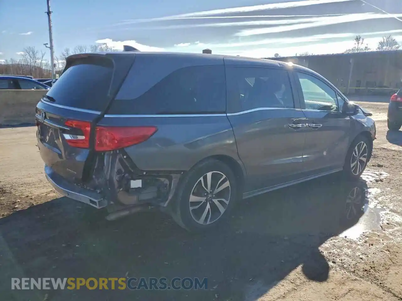 3 Photograph of a damaged car 5FNRL6H86RB023194 HONDA ODYSSEY 2024