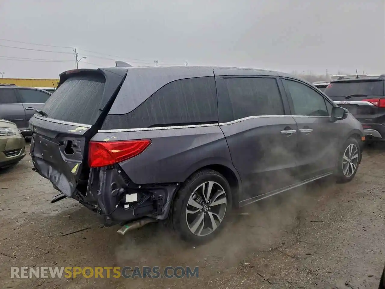 3 Photograph of a damaged car 5FNRL6H86RB043686 HONDA ODYSSEY 2024