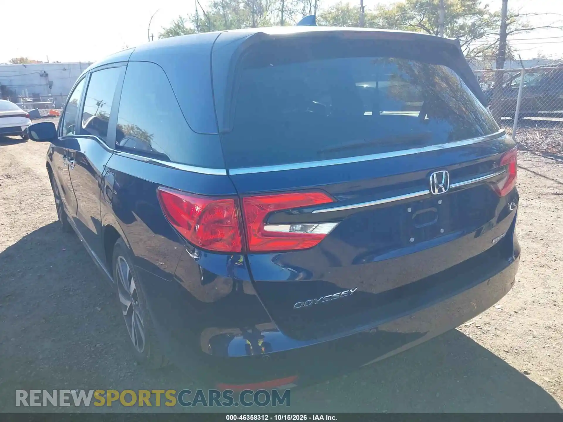 3 Photograph of a damaged car 5FNRL6H86RB044174 HONDA ODYSSEY 2024