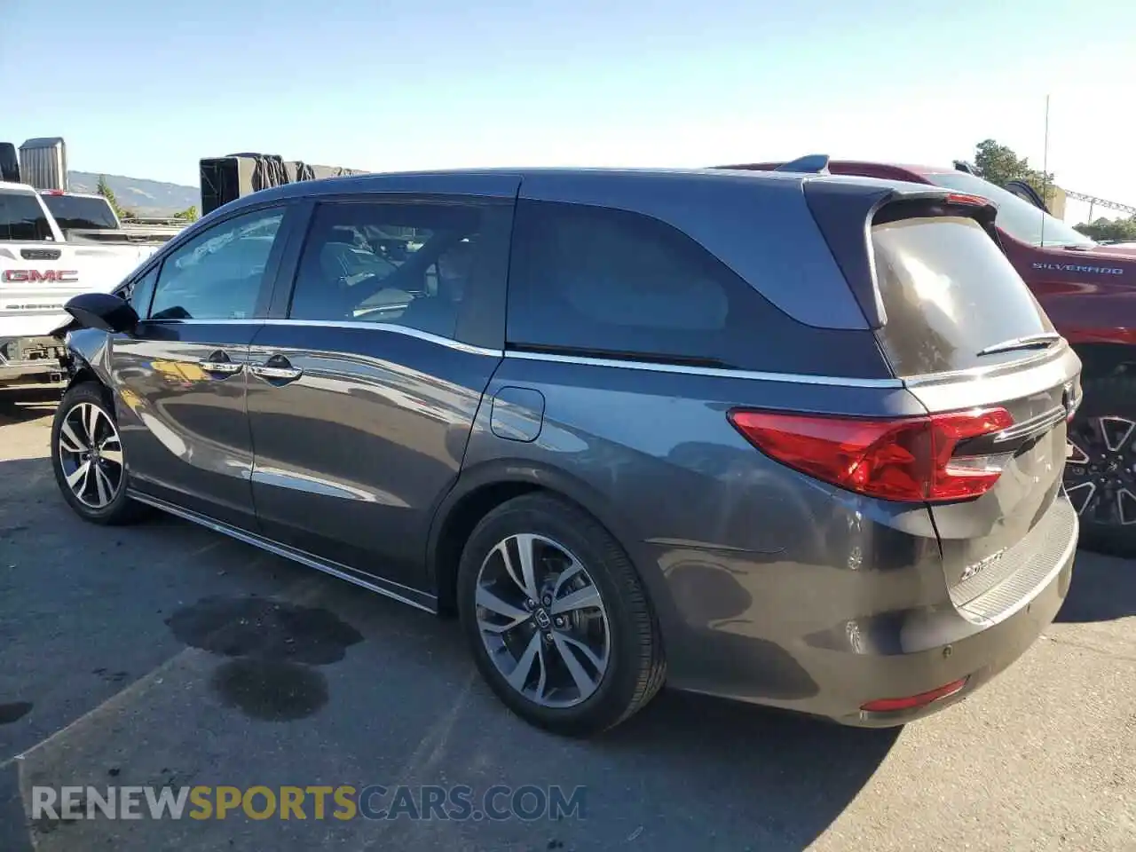2 Photograph of a damaged car 5FNRL6H86RB049262 HONDA ODYSSEY 2024