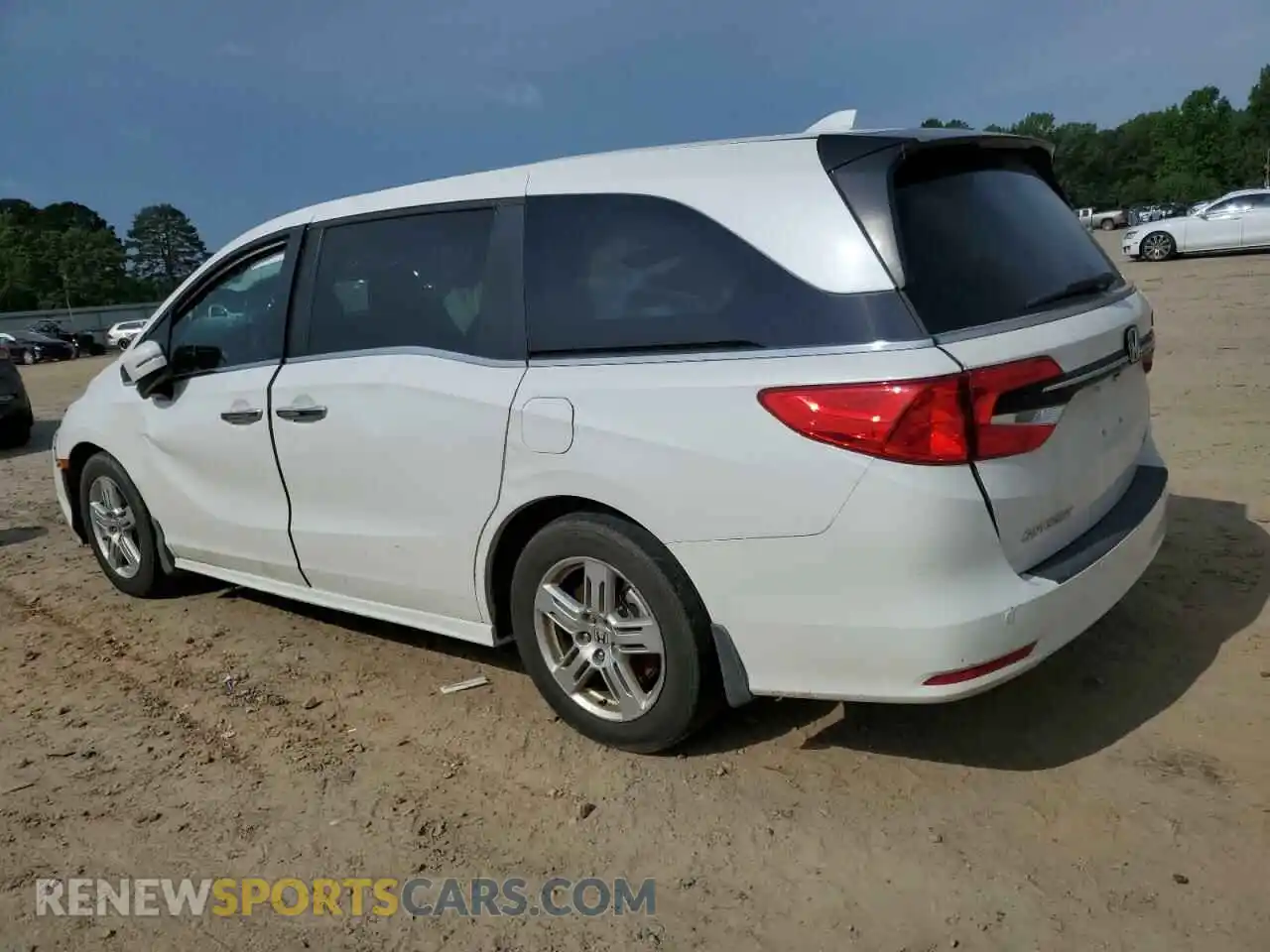 2 fotografías del automóvil dañado 5FNRL6H89RB026378 HONDA ODYSSEY 2024