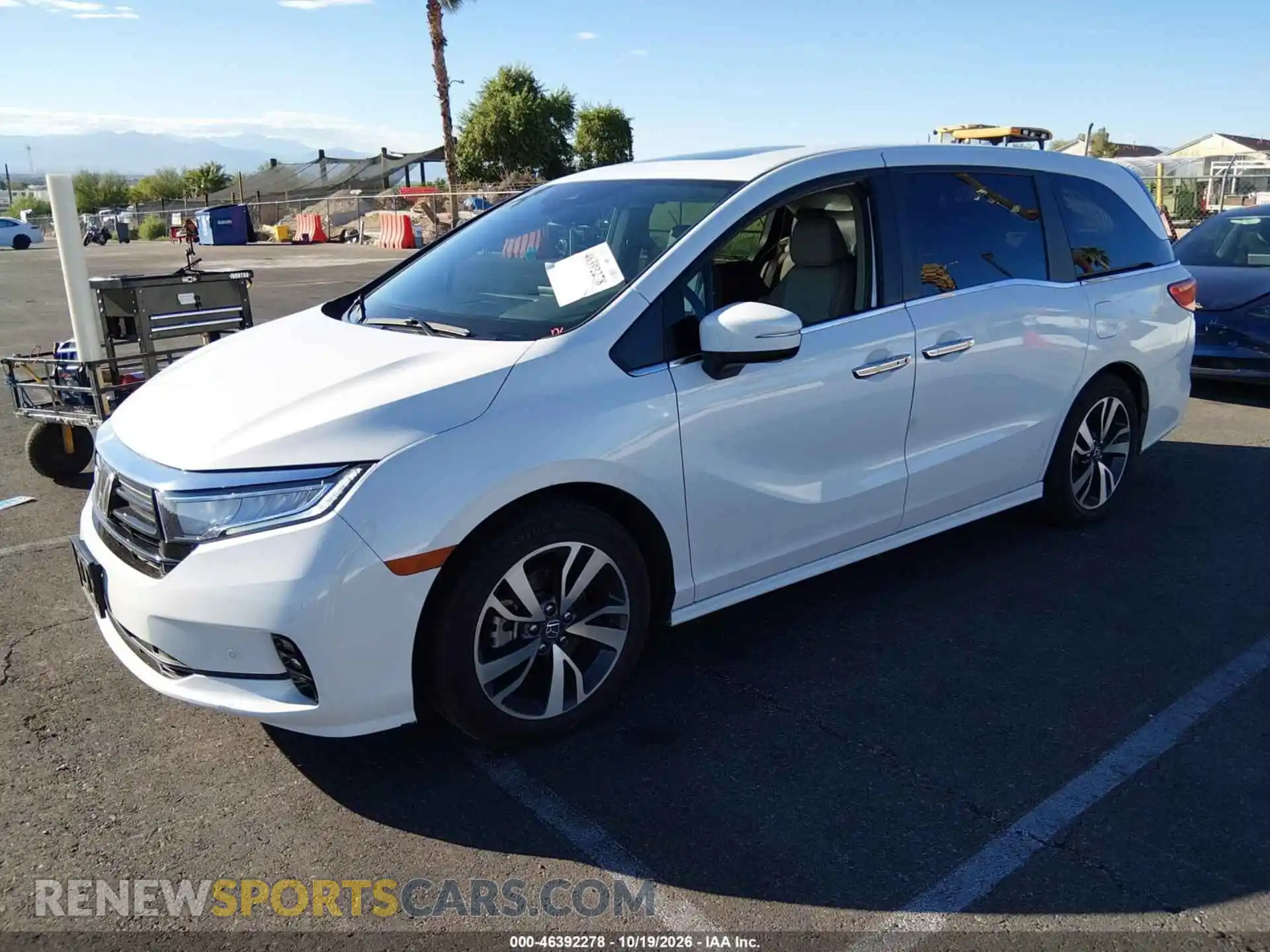 2 Photograph of a damaged car 5FNRL6H8XRB024896 HONDA ODYSSEY 2024