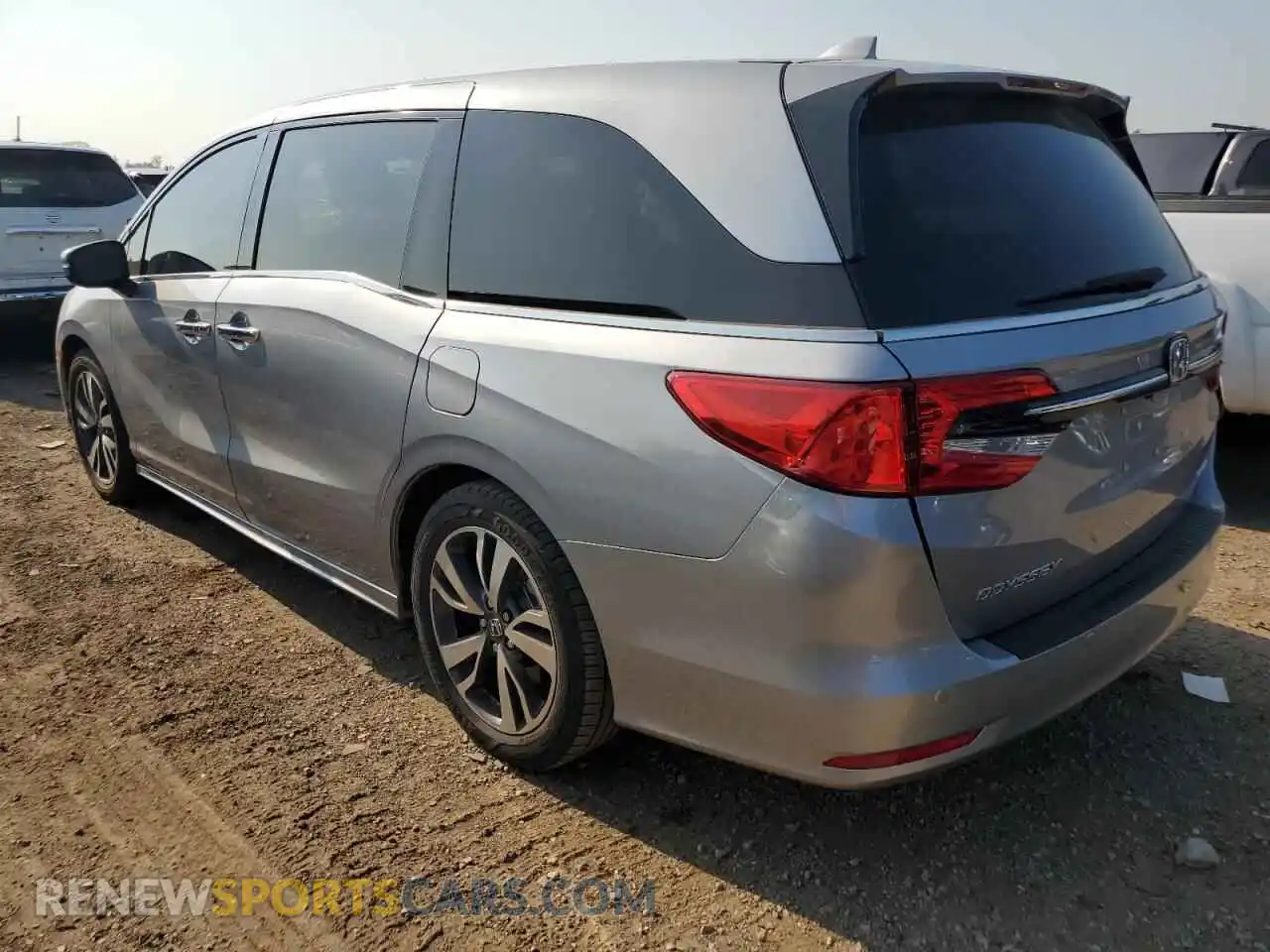 2 Photograph of a damaged car 5FNRL6H92RB055925 HONDA ODYSSEY 2024