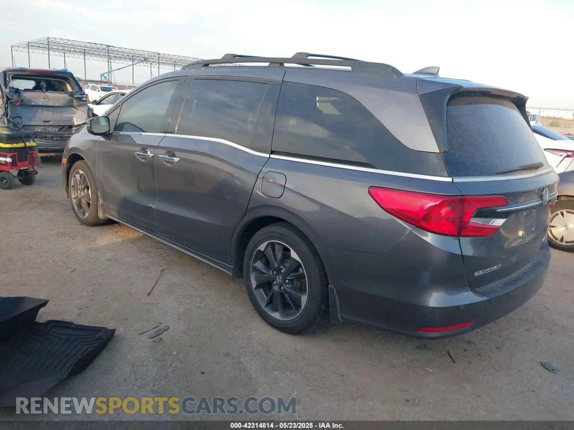 3 Photograph of a damaged car 5FNRL6H93RB023047 HONDA ODYSSEY 2024