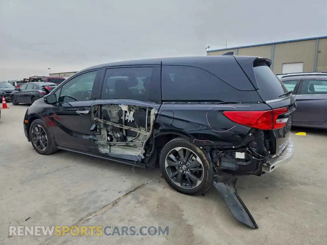 2 Photograph of a damaged car 5FNRL6H94RB010646 HONDA ODYSSEY 2024