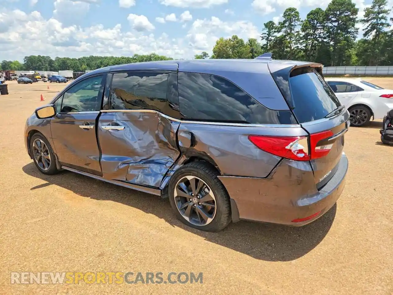 2 Photograph of a damaged car 5FNRL6H95RB047138 HONDA ODYSSEY 2024