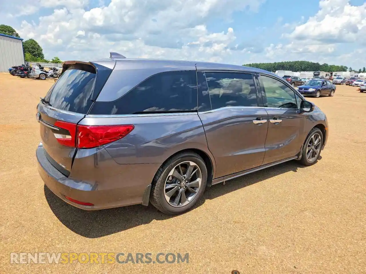 3 Photograph of a damaged car 5FNRL6H95RB047138 HONDA ODYSSEY 2024