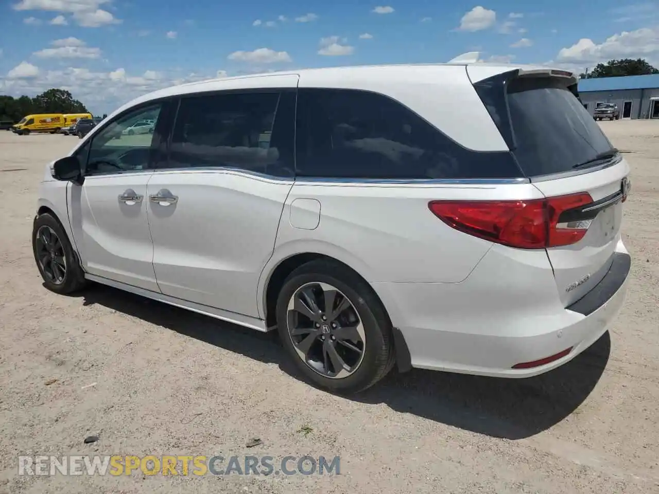 2 Photograph of a damaged car 5FNRL6H96RB038805 HONDA ODYSSEY 2024