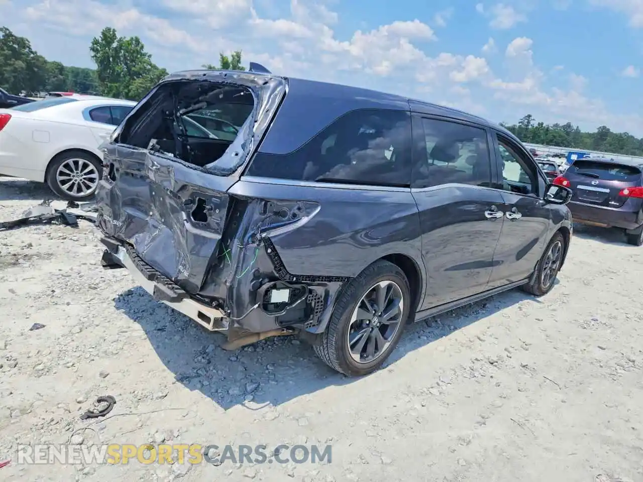 3 Photograph of a damaged car 5FNRL6H97RB017719 HONDA ODYSSEY 2024