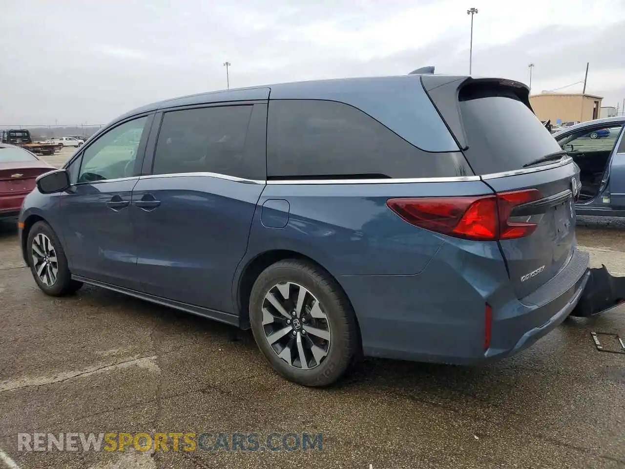 2 Photograph of a damaged car 5FNRL6H61SB008025 HONDA ODYSSEY 2025