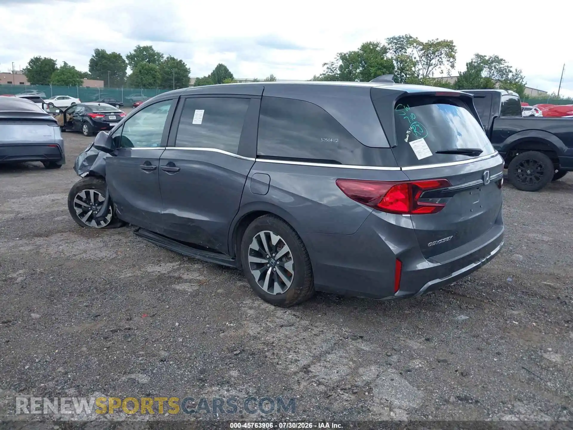 3 Photograph of a damaged car 5FNRL6H62SB073725 HONDA ODYSSEY 2025
